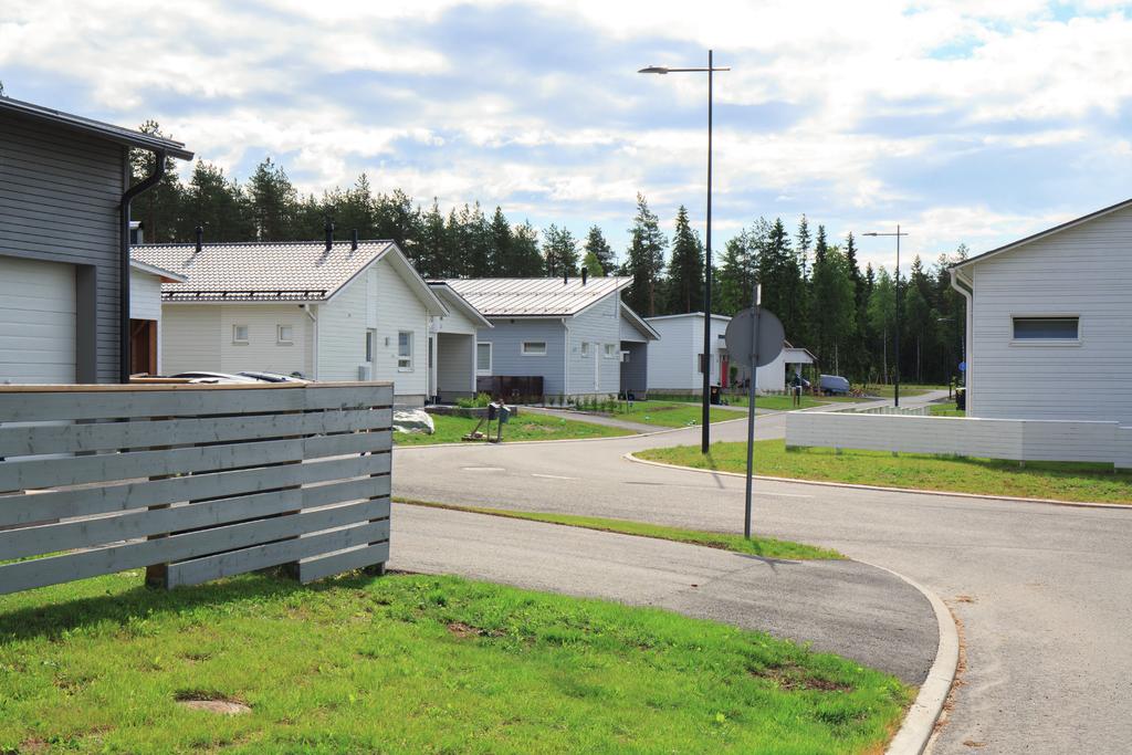 HAETTAVANA TONTTEJA OULUN KAUPUNGILTA Haku alkaa 29.3.2018 ja sähköiset hakemukset tulee jättää 26.4.2018 klo 16.00 mennessä.