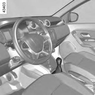 AUTOMAATTIVAIHTEISTO (1/3) 2 1 3 Ajaminen vaihteisto automaattisessa toimintatilassa Siirrä vaihteenvalitsin D-asentoon.