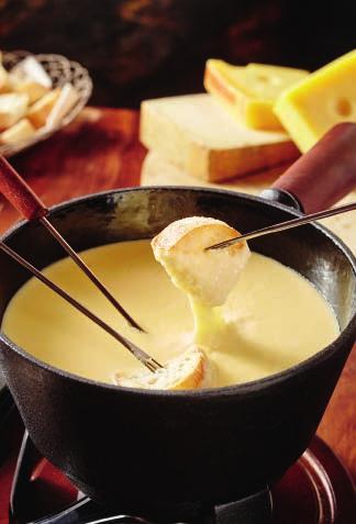 sveitsiläinen suklaa ja fondue siinä muutamia