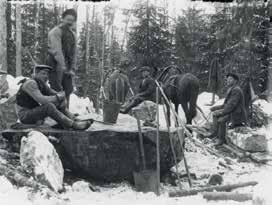 Kivinavetan rakennustöitä vuonna 1931. Kuva Kustaa Vilkuna, Museoviraston kansatieteen kuvakokoelma. kivirakennukset olivat varsin harvinaisia vielä keskiajalla.