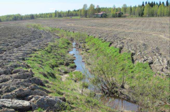 täytä täydentävien ehtojen  Valtaojan piennar