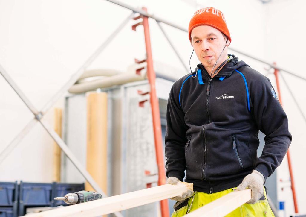 RikkaKatos Kestävää kotimaista laatua Täysin kotimainen, tukevarakenteinen katos on tilava ja kestävä.