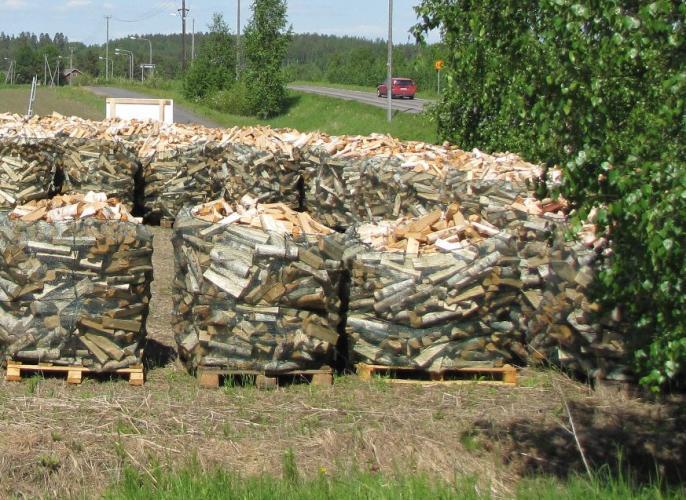 Pilkkeiden sijainti kuivauspaikassa Pilkkeiden välistä kosteuseroa voi lisätä alustan kasvusto sade, aurinko kosteuden tiivistyminen viileimpään osaan (esim.
