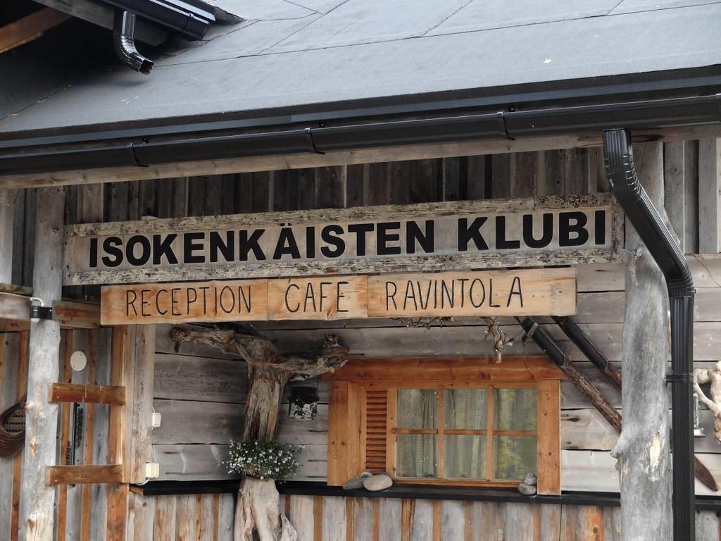 Lähistön rakennuskanta.