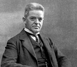 erfarenhet av kammarmusicerande i olika former. Med den här sviten, opus 1, blev Nielsen emellertid i ett slag välbekant i stadens kulturkretsar.