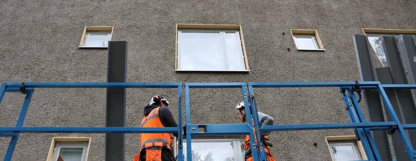 Huoleton ja riskitön ikkunaremontti Tuhansien ikkunaremonttien aikana olemme hioneet toimintatapaamme siten, että ikkunaremontti on sujuva ja vaivaton.