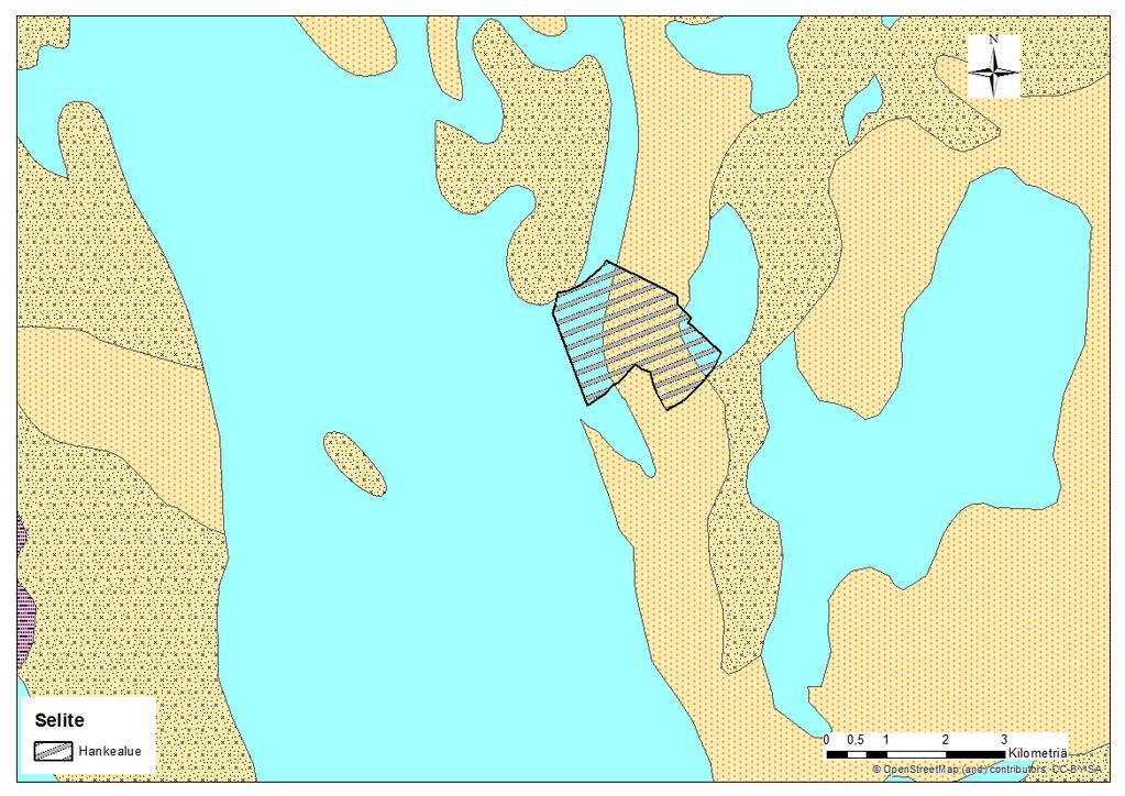 Kuva 33. Kallioperä. Hankealue on merkitty harmaalla vinorasterilla. (Lähde: GTK) 6.6.2 Pohjavesialueet Pohjavesialueet on esitetty alla (Kuva 34).