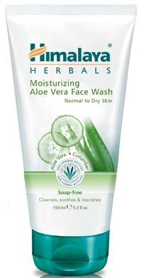 TOP SELLER Himalaya Herbals Refreshing Cleansing Milk Virkistävä puhdistusmaito poistaa hellävaraisesti lian, meikin ja epäpuhtaudet.