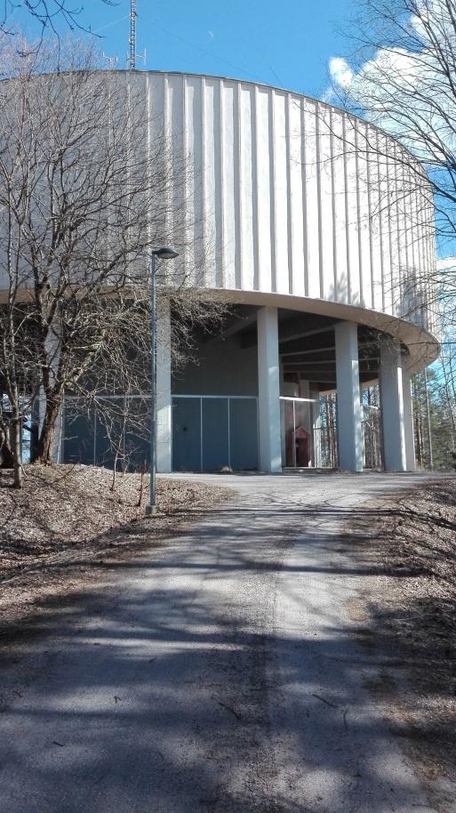 Meltolan jätevedenpumppaamo (Päivärinne) Meltolan jäteveden pumppaamon saneeraustyöt aloitettiin lokakuussa. Meltolan jätevedenpumppaamo on rakennettu 1970-luvun puolivälissä.