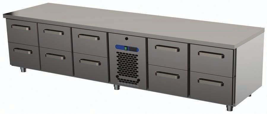Kylmävetolaatikot RESTMEC VLG 1204 Ulkomitat: (l) 1200 x (s) 650 x (k) 600 mm Sähköteho: 0,4 kw/230 V 4 kpl laatikkoja, joiden kapasiteetti on 1/1-150 GN Hinta ilman sisäastioita.