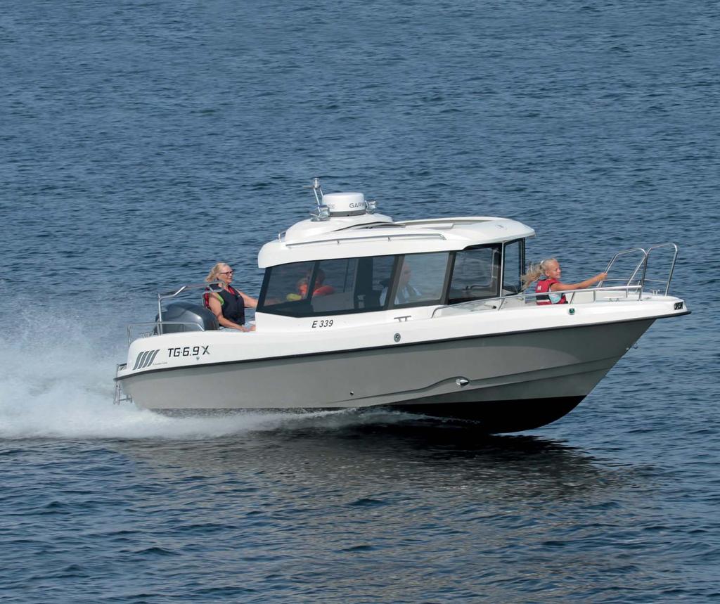 TG-6.9 X 6,7 m 2,5 m 1000 kg 0,9 l/nm C Hyttiveneiden uusi sukupolvi. En ny generation av hyttbåt. 8 p. 100 150 hk 39 kn (150 hk) 2 p.