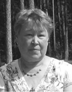 Jenny ja Juho (Johannes) Kainukankaan perhe Vuonna 1913 syntynyt Jenny Kainukangas oli naimisissa Rautulaisen Juho Kainukankaan kanssa. Heillä oli kolme lasta, Kaarina, Raili ja Pirkko.