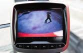 kohta LCD-värinäyttöpaneeli Päivitetyssä 7 TFT LCD-paneelissa on yö/päivänäyttö ja se on sijoitettu käyttäjän näkyviin.