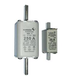 250A koko 01 3115144 Johdonsuojakatkaisijat C6 1P 30 24 kpl / ltk C10 1P 31 24 kpl