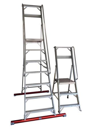 TT-tasotikkaat Koodi Askelpuolia Tasokorkeus Alaleveys Avautuma alhaalla Paino Kuljetuspituus TT-103 3 kpl 67 cm 46 cm 82 cm 7 kg 1,43 m TT-104 4 kpl 94 cm 49 cm 99 cm 8 kg 1,71 m TT-105 5 kpl 120 cm