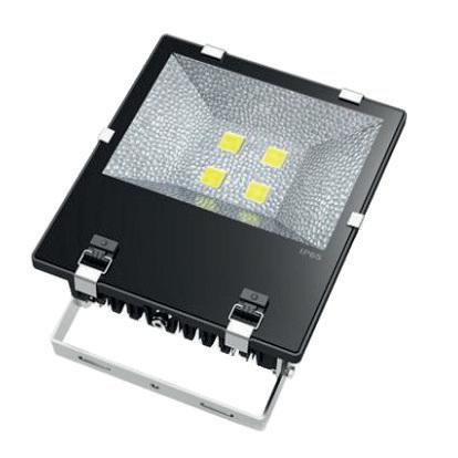 Käyttöikä: yli 50 000 h TSR-PROLED 50W (4500 lm) 60007050 3 m