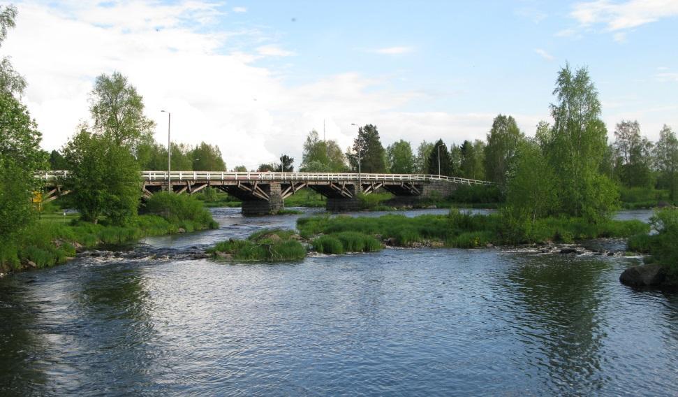Vesistöt, vesitalous ja pohjavedet MT 18137 Vanhatien osuus alkaa Pyhäjoen Etelähaaran pohjoispuolelta.