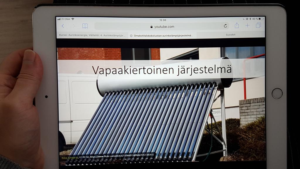 MOOCin rooli täydennyskoulutuksessa Kaikille avoimet verkkokurssit eli MOOCit ovat olleet tutkijoiden kiinnostuksen kohteena kohta lähes kymmenen vuoden ajan.