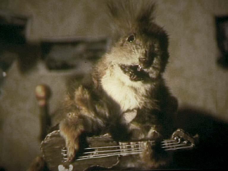 MUSIIKIN KÄYTTÖ MEDIATAIDETEOKSESSA MUSIIKIN