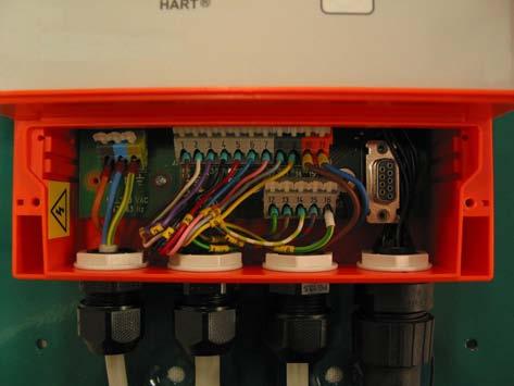 kansi (kuva 2). MCAi Sensor: Irrota Sensor Cover.