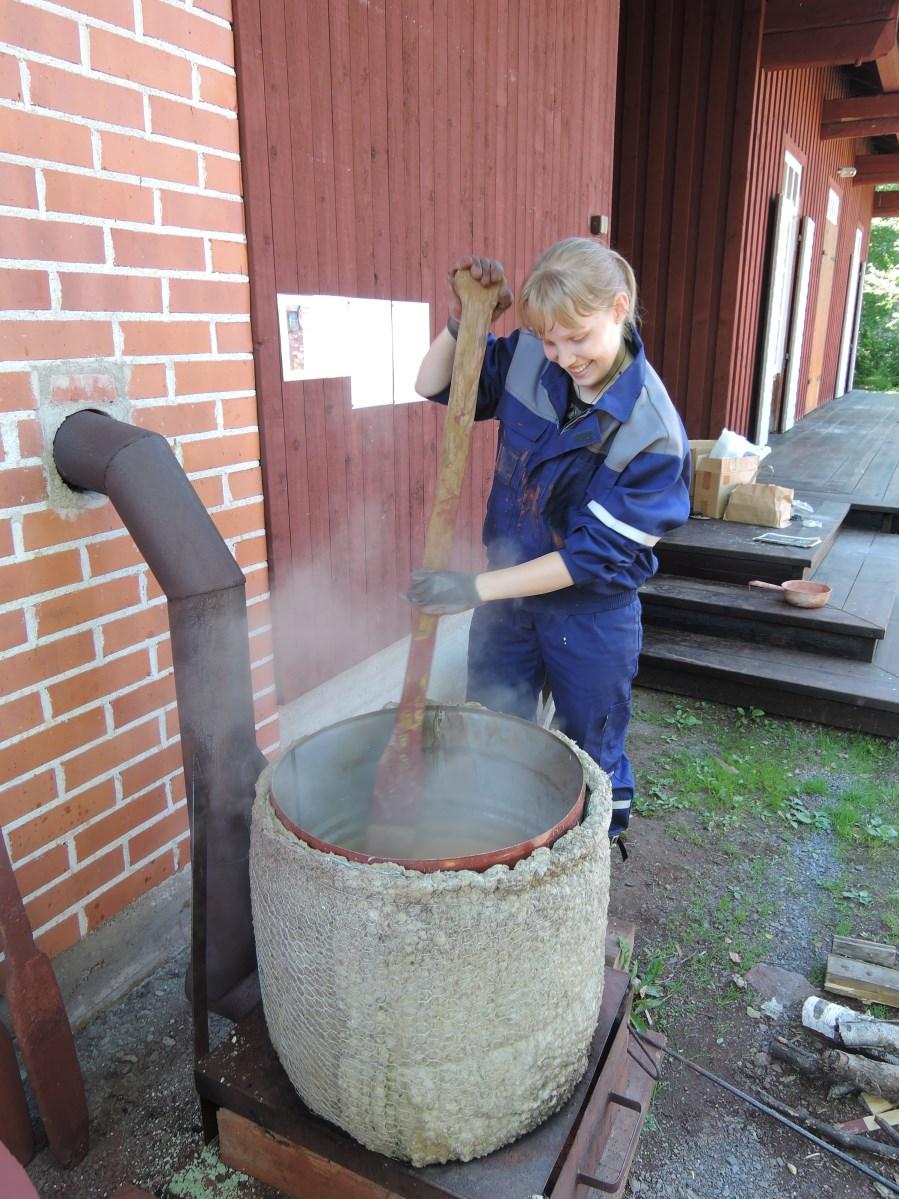 3. Miten toimia? 1. Tutustu kulttuurikasvatussuunnitelmaan. 2. Tutustu oman luokkasi vierailukohteeseen.