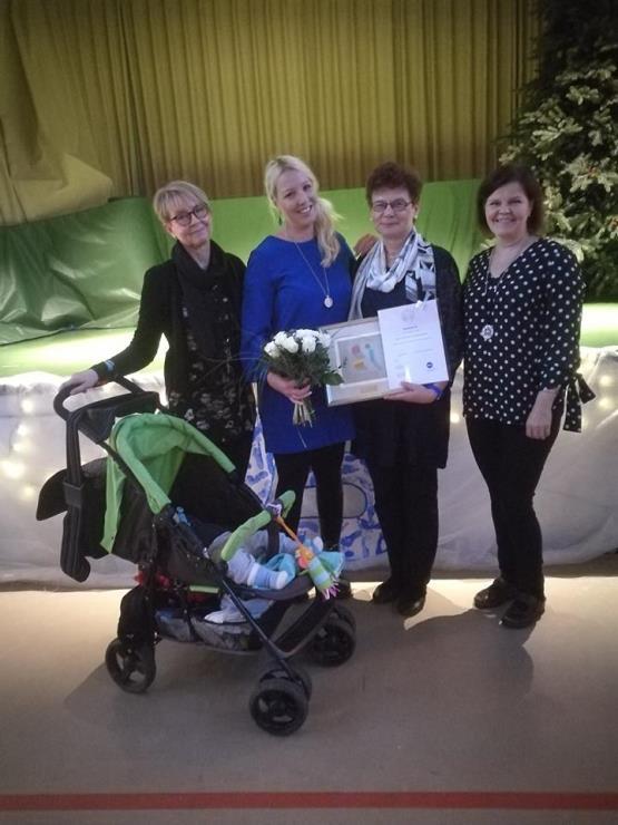 6. Lastensuojelun kesäpäivien yhteydessä Kotkan kaupungille Lapsiystävällinen kunta -tunnustuksen kiitoksena uusien toimintamallien rohkeasta ja ennakkoluulottomasta kehitystyöstä.