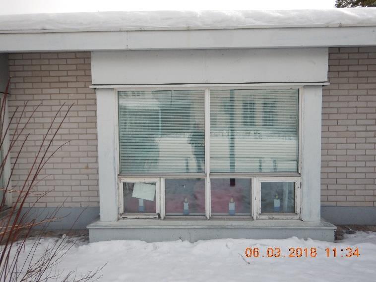 3 Mikrobinäytteet Ulkoseinän lämmöneristeestä otettiin 1