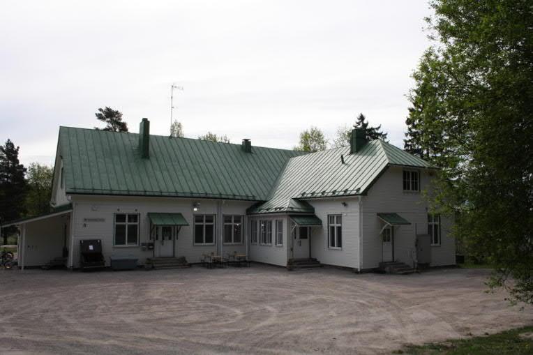 Rödskogs skola Vanha rakennus valmistunut 1917 Siirtokelpoinen
