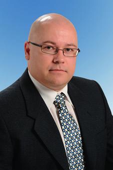 com Jarno Huhta Ratkaisumyyjä, sopimusvalmistus