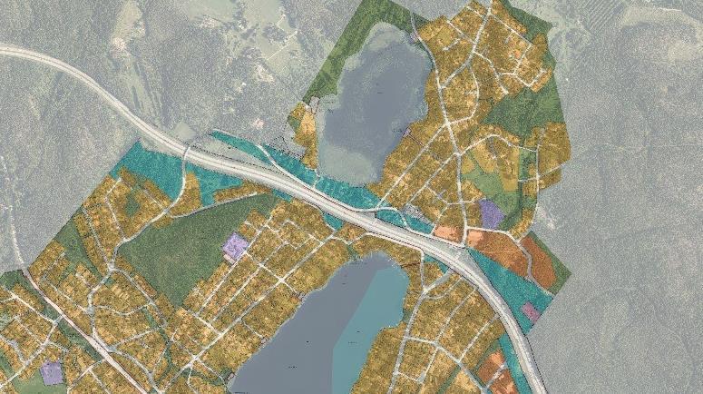 Veikkolan alueen asemakaavat Veikkolaan vahvistettu rakennuskaava 23.10.1967. Perälänjärven (lainvoimainen 6.6.2014) ja Perälänkannaksen (lainvoimainen 2.