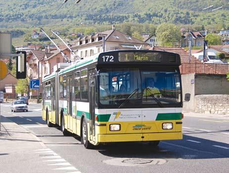 Neuchâtelin vanhempi johdinautosarja on vuosilta 1983-84. Sarja tullaan korvaamaan lähitulevaisuudessa uusilla Hesseillä. Juhana Nordlund 29.4.2010.
