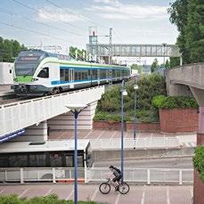 Raitiotie on runkolinjan jälkeen seuraava askel vahvempaan joukkoliikennepalveluun. Raitiotien on suunniteltu kulkevan pääosin omilla kaistoillaan.