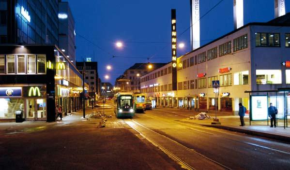 Daniel Federley KUULUMISIA KAMPISTA Helsingin kaupunginvaltuusto hyväksyi 14.6.2006 Kampin raitiotien perustamissuunnitelman.
