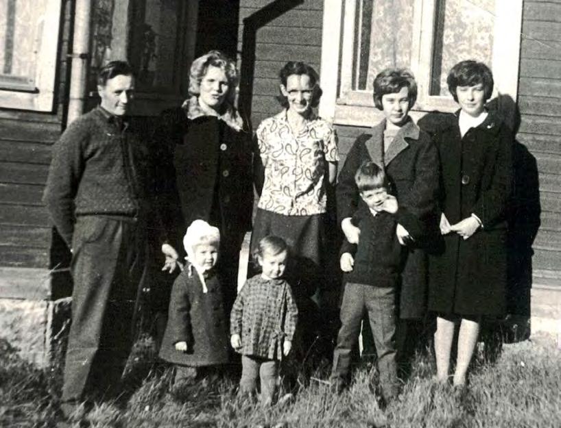 Alma en Alfred Granfors woonden vlakbij in een vrij groot oud huis met hun twee kinderen, Allan en Anita. De bedoeling was dat het gezin Viinanen bij hen zouden gaan wonen.
