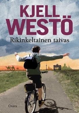 Saimme yhdessä yhtyä nimikkovirteemme 125. Lopuksi nautittiin kirkkokahvit tuoreitten munkkien kera kirkkosalin takaosastossa kirkon keittiön remontin vuoksi.