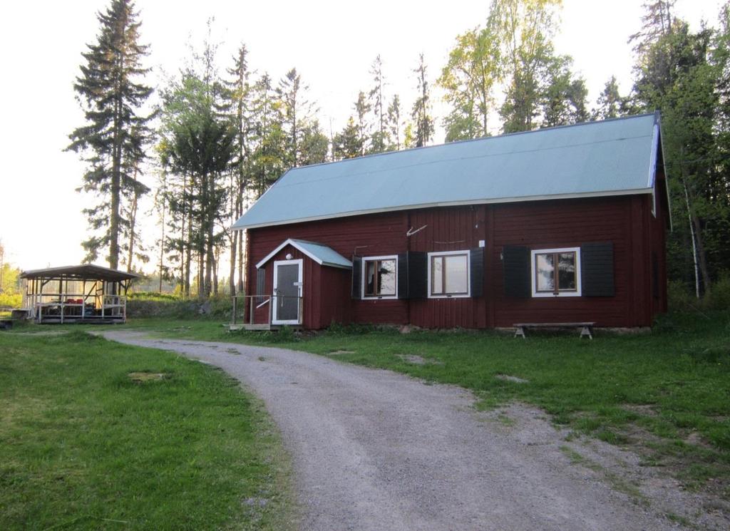 SAUNA / BULTBON MÖKKI Tel. / Puh. 070-722 60 92 (Jorma) Huomio tilataan klo 13.