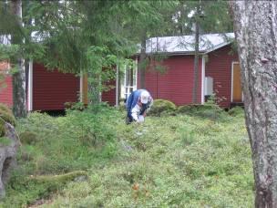 Kun kerran olen tehnyt nuo aiemmin ilmoitetut toimenpiteet, ei auta kuin odottaa ja katsoa vieläkö tulee vettä sisään.