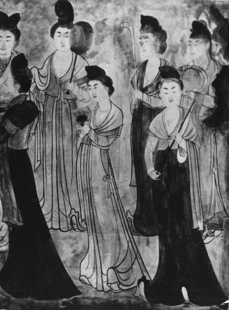 Kuva 8. Tang-kauden hovinaisia hautamaalauksessa (Kuva: Suomi-Kiina-seuran arkisto). asema, joka liittyi buddhalaisuuteen.