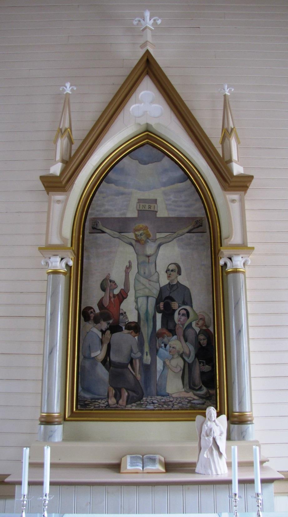 ALTTARITAULU RISTI YHDISTÄÄ Alttaritaulu on Ilmari Virkkalan maalaus vuodelta 1947. Ristin juurella näkyy Pyhäjärven kirkko. Taiteilija käytti malleinaan rannankyläläisiä.