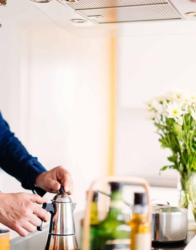 Klassisen tyylikkäitä ja OA KOTJA Jos haluat kodiltasi laatua, viihtyisyyttä ja valoisuutta, kannattaa ehdottomasti tutustua entävänniemen ataman valikoimaan.