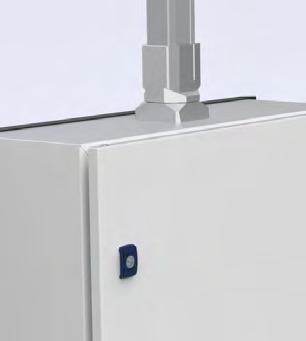 Lukitus: Kustomoitu lukko kotelon helppoon avaamiseen, kaksilehtinen 3 mm lukko ja 90º avauskulma.