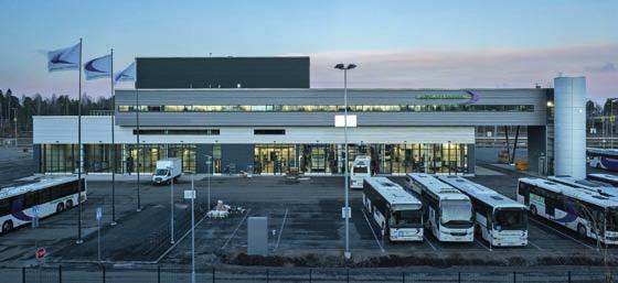 3. Rakennesuunnittelu Pohjolan liikenteen uusi pääkonttori ja varikko on noin 19 metriä korkea nelikerroksinen rakennus, joka on laajuudeltaan 5450 br-m 2 suuruinen.