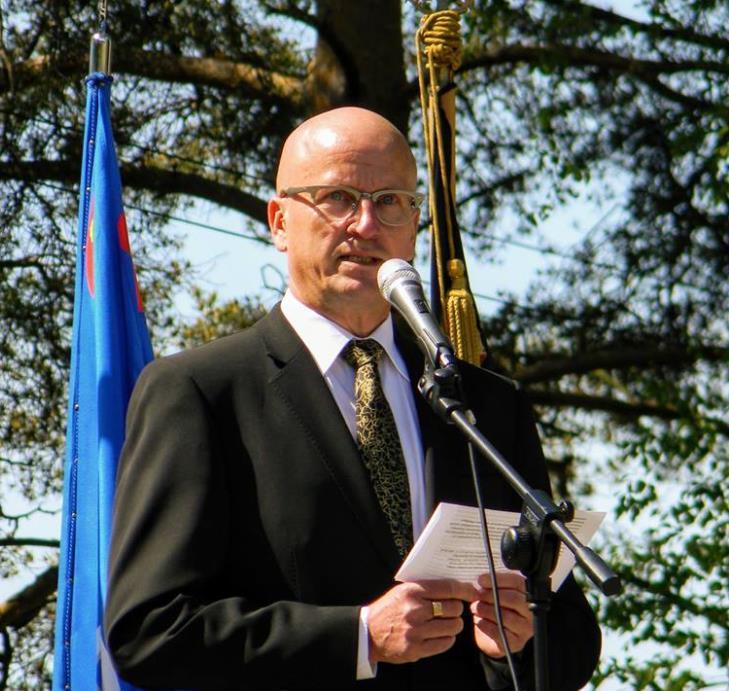 valtiovallan tervehdystä.