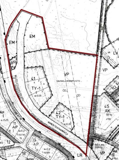 1 km Suolahden keskustasta luoteeseen. 2. Suunnittelun lähtökohdat ja tavoitteet Suunnittelualueeseen kuuluu Kumpuniemen teollisuusalueella olevaa Saunalahdenpuistoa sekä teollisuustontteja.