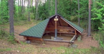Sisällys Esipuhe...2 Tiivistelmä...3 Abstract...4 Yleistä...5 Kallio- ja maaperä... 5 Suojeluohjelma-alueita niukasti... 5 Luontoa tyypeittäin ja kohteittain...5 Lehtojen vehreyttä... 5 Harjuja.