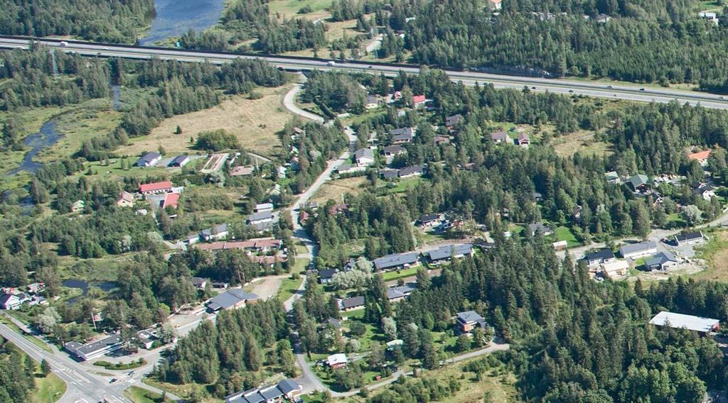 Viistokuva Linnajärventien alueesta vuodelta 2012 Luonnonolot Suunnittelualue on vahvasti ihmisen vaikutuksen alainen.