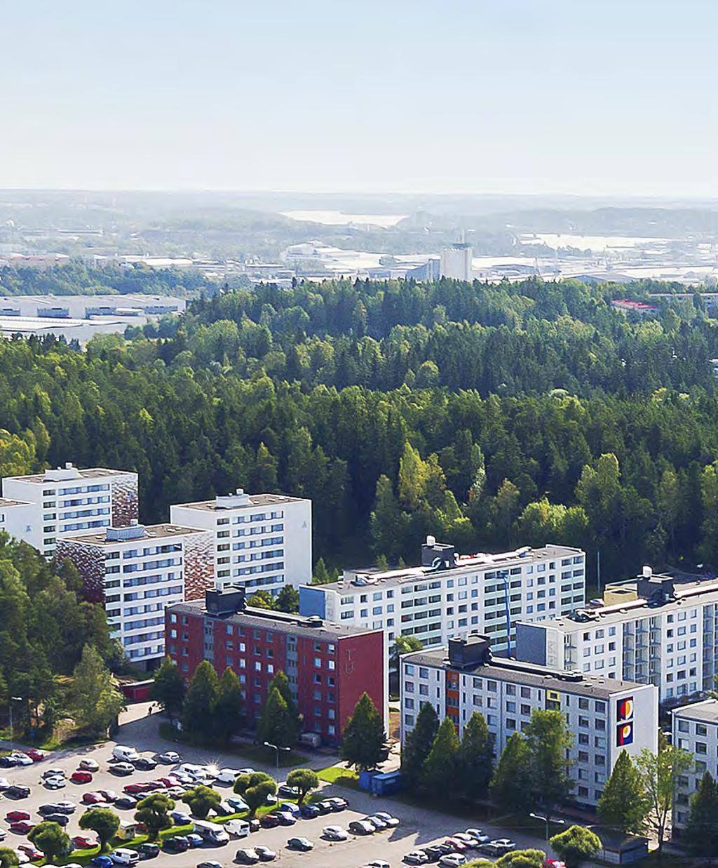 40 Keraamiset julkisivuratkaisut Keraamiset julkisivuratkaisut 41 Referenssejä: Jyrkkälänpolku 2, Turku Kiinteistö Oy Jyrkkälän projekti oli laaja korjaushanke Turussa.