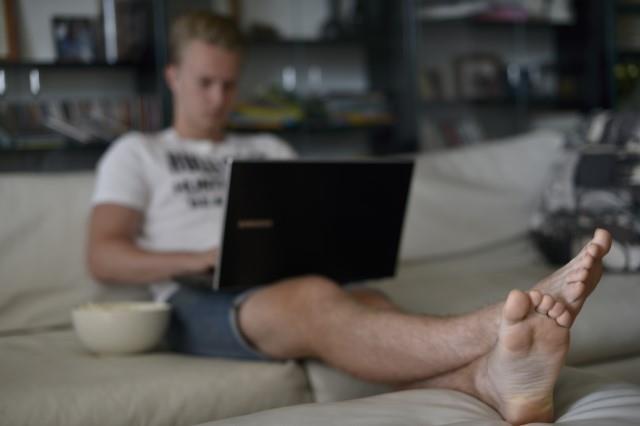 Nuoret ja netti Yrittänyt usein viettää vähemmän aikaa netissä, mutta ei