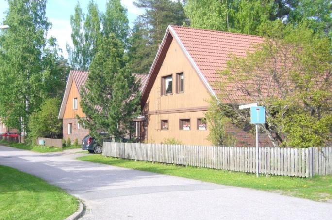 43 Lappeenrannan keskustaajaman osayleiskaava Läntinen osa-alue Kaavaselostus Kaupunkikuvallisesti yhtenäisin viime vuosikymmenien pientaloalue on Sammonlahden pohjoisrinteen punatiilisten
