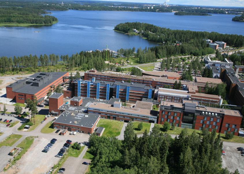 Alueen suunnittelijoina ovat toimineet Arkkitehtitoimisto Jaakko Kontio ja Kalle Räike (I ja II rv.), Arkkitehtitoimisto Jaakko Kontio ja Seppo Kilpiä (III rv.